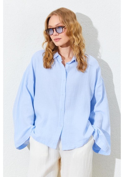 Manche Kolları Salaş Yıkamalı Müslin Oversize Rahat Kalıp Kadın Basic Gömlek - Bebe Mavi Mks166881-01 Manche Kolları Salaş Yıkamalı Müslin Oversize Rahat Kalıp Kadın Basic Gömlek - Bebe Mavi Mks166881-01