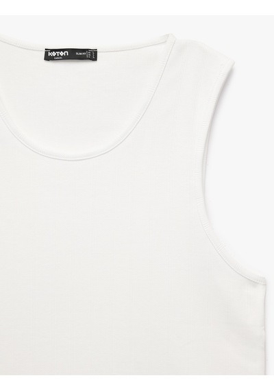 Koton Pamuklu Kolsuz Bisiklet Yaka Slim Fit Atlet Beyaz 6sam30006mk