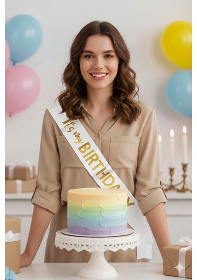 It's My Birthday Beyaz Saten Kuşak Üzeri Gold Yazılı Doğum Günü Kuşağı Diğer