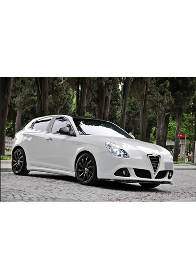 Alfa Romeo Giulietta Yan Marşpiyel Takımı - Plastik