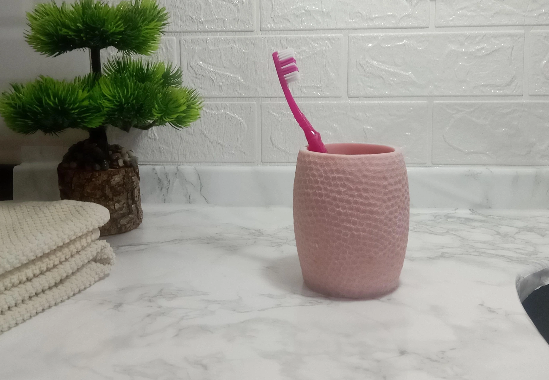 2 Adet Diş Fırçalık,macunluk Pembe Petek Desenli Poliresin 8x8x10cm 400ml Banyo Seti Çok Renkli