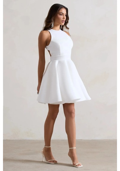 Fashion Cocktail Dalgıç Kumaş Boyun Ense Bağlamalı Skater A Form Kloş Etek Tasarım Kokteyl Gece Elbisesi Beyaz Fashion Cocktail Dalgıç Kumaş Boyun Ense Bağlamalı Skater A Form Kloş Etek Tasarım Kokteyl Gece Elbisesi Beyaz
