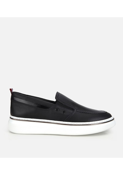 Hotiç Erkek Deri Siyah Metal Detaylı Günlük Loafer