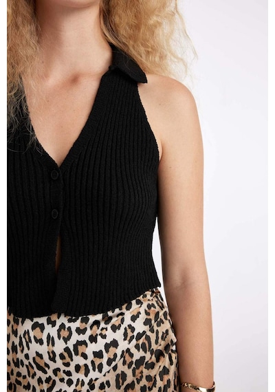 Defacto Coool Slim Fit Dar Kesim Düğmeli Triko Yelek	 D3584AX24HS Siyah