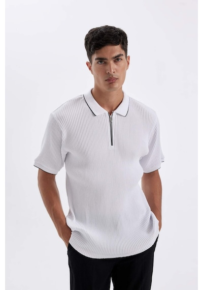 DeFacto Slim Fit Dar Kesim Kısa Kollu Fitilli Kaşkorse Yarım Fermuarlı Polo Tişört D3948AX24SMWT34 DeFacto Slim Fit Dar Kesim Kısa Kollu Fitilli Kaşkorse Yarım Fermuarlı Polo Tişört D3948AX24SMWT34