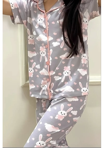 Kız Çocuk Bulut Tavşan Baskılı Kısa Kollu Pijama Takımı Göz Bandı Dahildir 3 Parça Gri Bulut Gri Kız Çocuk Bulut Tavşan Baskılı Kısa Kollu Pijama Takımı Göz Bandı Dahildir 3 Parça Gri Bulut Gri