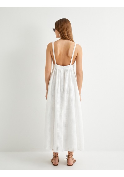 Koton Midi Fisto Elbise Askılı Çiçek Aplikeli Beyaz 4sak80174ew
