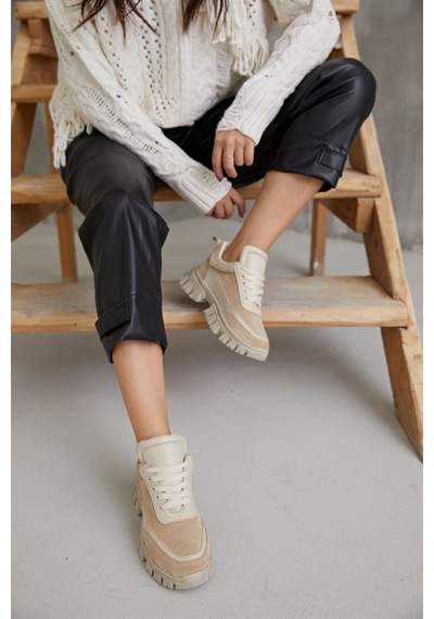 Diora Bej Süet Deri Bağcıklı Kadın Sneakers-Bej