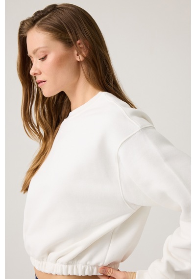 Los Ojos Ekru Geniş Kalıp Beli Büzgülü Crop Sweatshirt Cropped Pullover Ekru Ekru