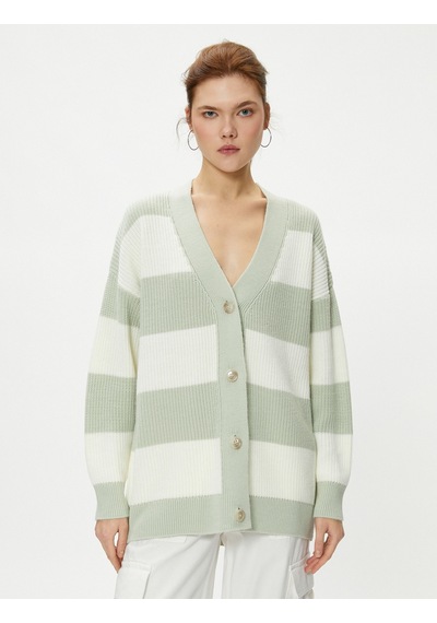 Koton Oversize Triko Hırka Düğmeli V Yaka Uzun Kollu Yeşil Çizgili 4sal90009ht 4SAL90009HT7S6 Yeşil Koton Oversize Triko Hırka Düğmeli V Yaka Uzun Kollu Yeşil Çizgili 4sal90009ht 4SAL90009HT7S6 Yeşil