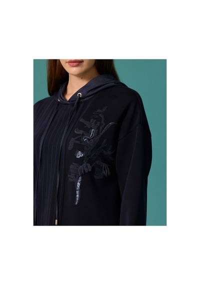 Seçil Çizgili Detaylı Büzgülü Kapüşonlu Sweatshirt Ve Pantolon Lacivert - 930828166 Lacivert Seçil Çizgili Detaylı Büzgülü Kapüşonlu Sweatshirt Ve Pantolon Lacivert - 930828166 Lacivert