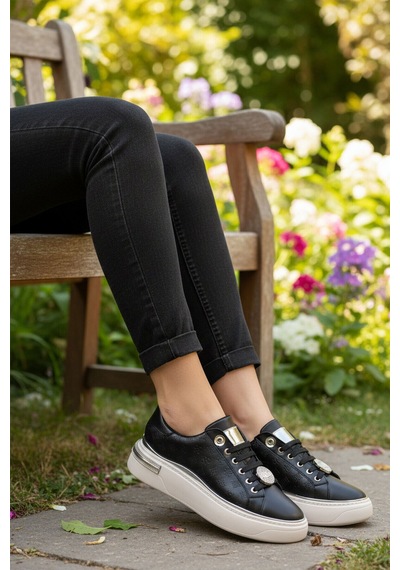 Ayakmod Siyah Bağcıklı Taş İşlemeli Hafif Kadın Sneaker 431156 Z Siyah