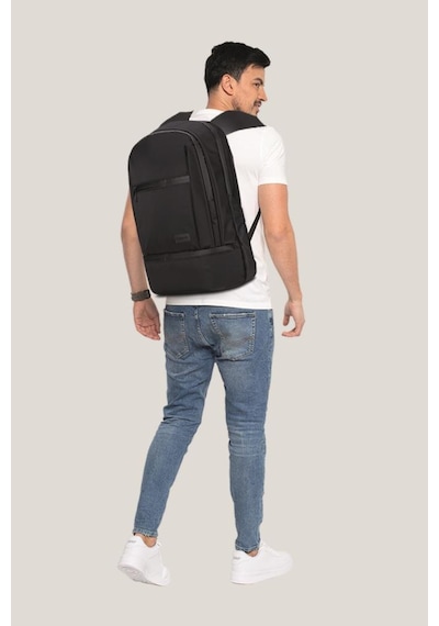 Classone BP-IT900  Benevento Serisi 15.6"Su Geçirmez Kumaş,Fermuar, Laptop,Notebook Sırt Çantası-Siyah