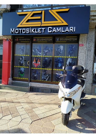 13-22 Suzuki Burgman 200 Cam 64Cm 4Mm Koyu Füme Zeus