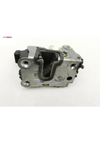 Kapı Kilidi Ön Sağ Duster Ym 805021840r Autodak 805021840r