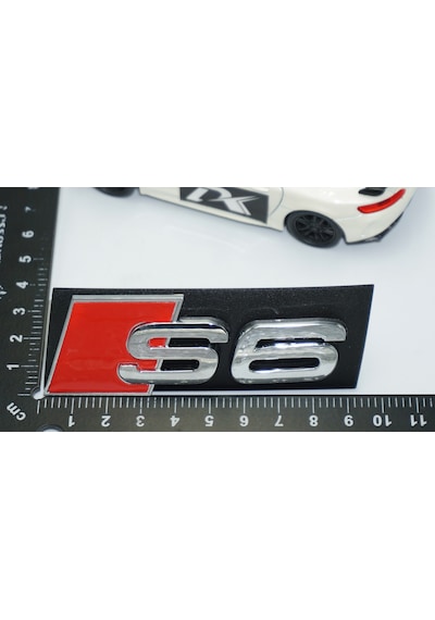 Dk Tuning S6 Gümüş Kırmızı 3d Ön Panjur Logo Audi İle Uyumlu