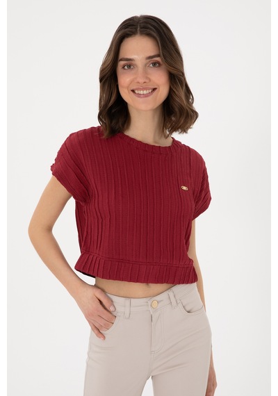 U.S. Polo Assn. Kadın Vişne Crop Bisiklet Yaka Tişört 50300801-VR223