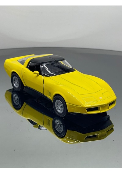 1.36 Ölçek Chevrolet Corvette 1982 Model Oyuncak Araba - Sarı