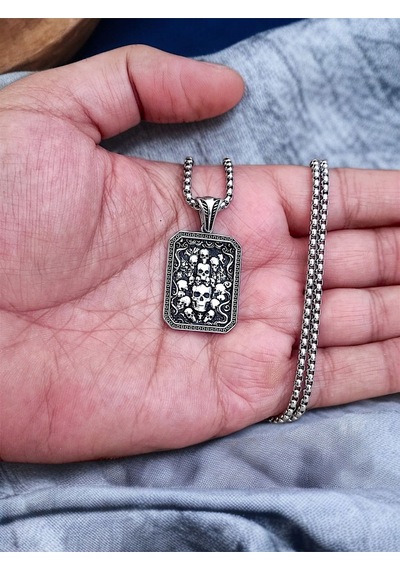 Gümüş Kaplama K-163 Paslanmaz Kromix Erkek Kolyesi Ölüler Yurdu Kurukafa Madalyon Beyaz