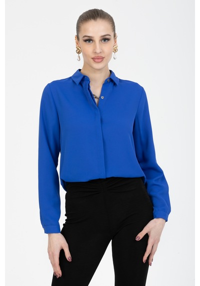 Pera Moda Basic Önü Kısa Arkası Uzun Küçük Ve Büyük Bedenli Jessica Gömlek Saks Mavisi Pera Moda Basic Önü Kısa Arkası Uzun Küçük Ve Büyük Bedenli Jessica Gömlek Saks Mavisi