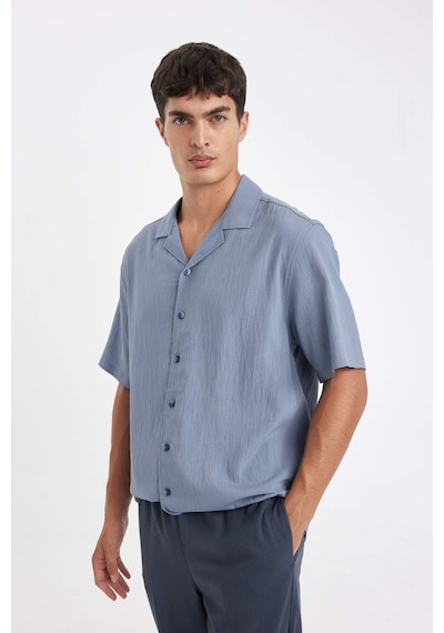 DeFacto Relax Fit Krinkıl Kısa Kollu Gömlek C4127AX24AUGR171 DeFacto Relax Fit Krinkıl Kısa Kollu Gömlek C4127AX24AUGR171