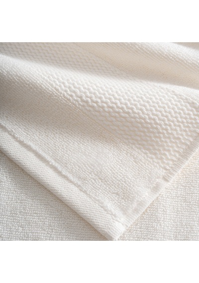 Lara Prestij Serisi Banyo Havlusu Bordürlü 80x150 Krem, Oeko Tex Standard 100 Sertifikalı %100 Ege Pamuğu, Dokuma 500 Gsm