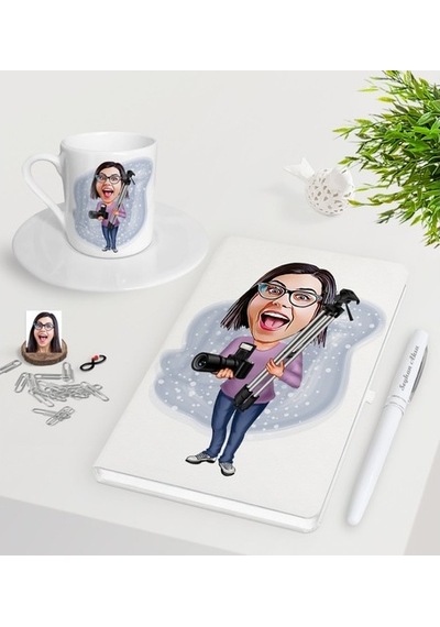 Kişiye Özel Bayan Profesyonel Fotoğrafçı Karikatürlü Beyaz Defter