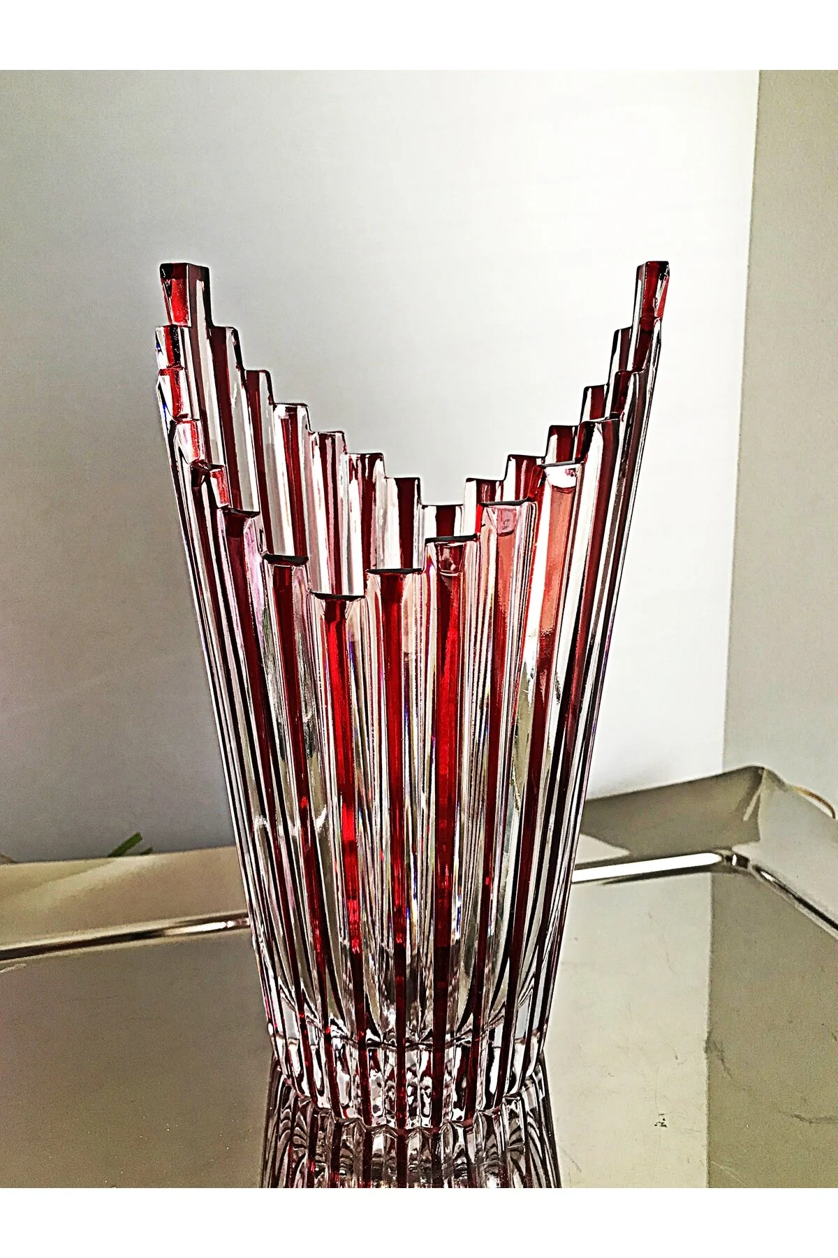 Omnia %100 El Yapımı Kristal Dekorlu Renkli Vazo 25 Cm - Lüks Salon Dekorasyonu Şeffaf