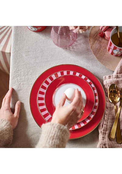 Kırmızı Porselen Yemek Tabağı 26,5 Cm