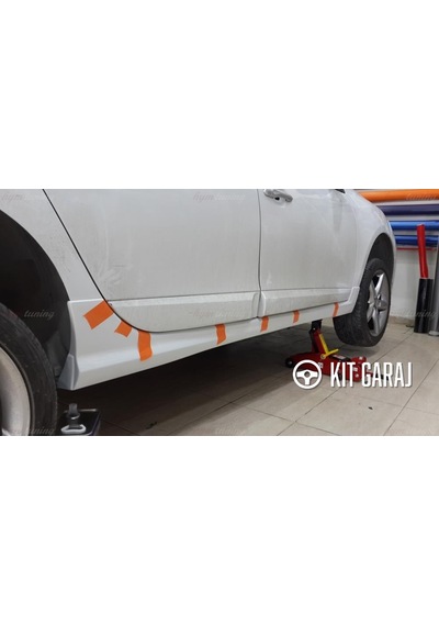 Renault Fluence Yan Marşpiyel Çift Plastik Boyasız