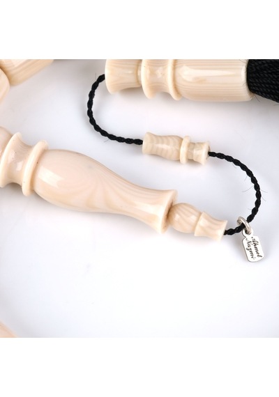 Osmanlı Saray Püsküllü Fransız Galalit 1940 Döküm Kapsül Kesim Bilek Boy 10.5x12mm Tesbih - Ivory Sedefli Beyaz - Ahmet Nazmi Usta İşi Beyaz Osmanlı Saray Püsküllü Fransız Galalit 1940 Döküm Kapsül Kesim Bilek Boy 10.5x12mm Tesbih - Ivory Sedefli Beyaz - Ahmet Nazmi Usta İşi Beyaz