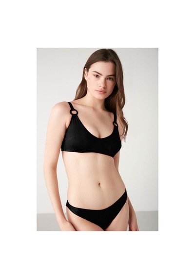 Kom Solena Halka Detaylı Düz Renk Bikini Siyah