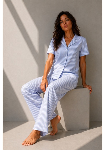 Kadın Klasik Doğal Düğme Gece Mavi Pijama Takımı