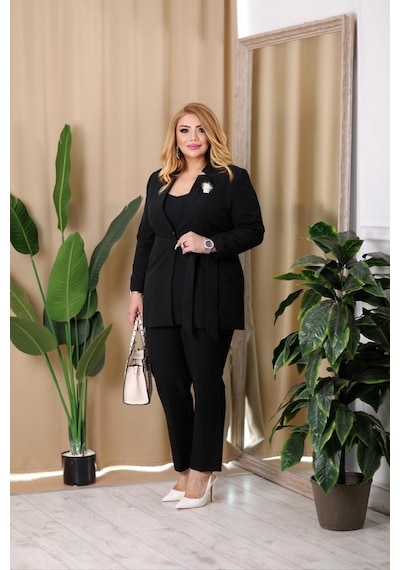 Lady Sharm Krep Kumaş Düğmeli Ön Cebi Aksesuarlı Büyük Beden Takım Siyah
