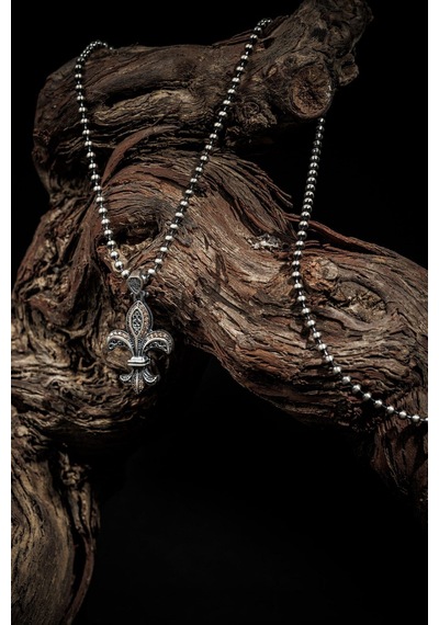 Vog Oksitli Fleur De Lis 1 Zirconia Taşlı 925 Ayar Gümüş Sevgiliye Eşe Babaya Kolye
