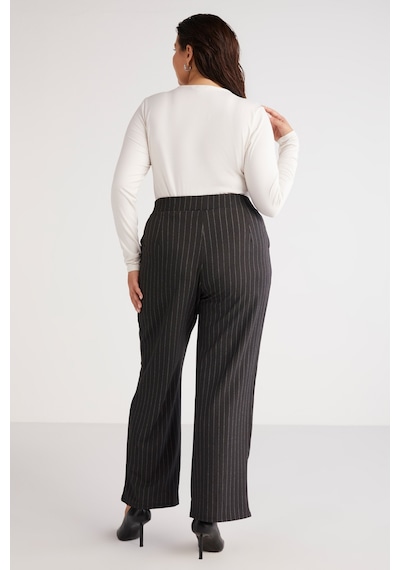 ETHIQUET MARJABB Kadın Slim Fit Dar Kesim Vücudu Tamamen Saran Çıtçıtlı V Yakalı Ekru Büyük Beden Bluz