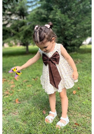 Fiyonk Detaylı Kare Yaka Çiçekli Kahverengi Kız Çocuk Bebek Elbise 001