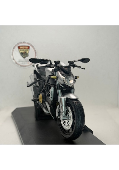 Ducati Streetfighter 1:12 Ölçekli Giant Model Motosiklet - Oyuncak Ve Koleksiyonluk