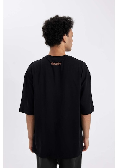 DeFacto %100 Pamuk Dragon Ball Loose Fit Bisiklet Yaka Sırt Baskılı Kısa Kollu Tişört C6526AX24AUBK81