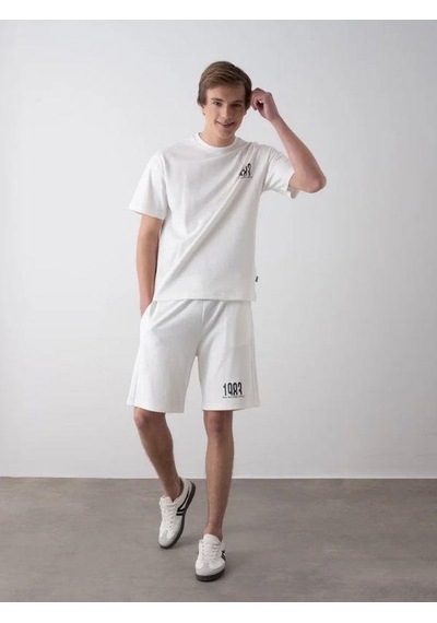 Erkek Çocuk 1983 Yazılı Pamuklu Oversize T-shirt Şortlu Takım-15797 Ekru