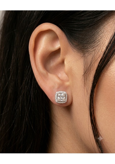 Kadın Moissanite Kare Tek Taş Model Etrafı Sıralı Taş Detay Gümüş Küpe