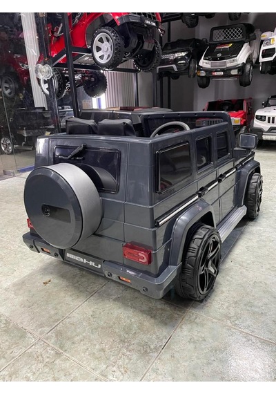 Akülü Araba Mercedes Brabus 12 Volt 0-6 Yaş Füme