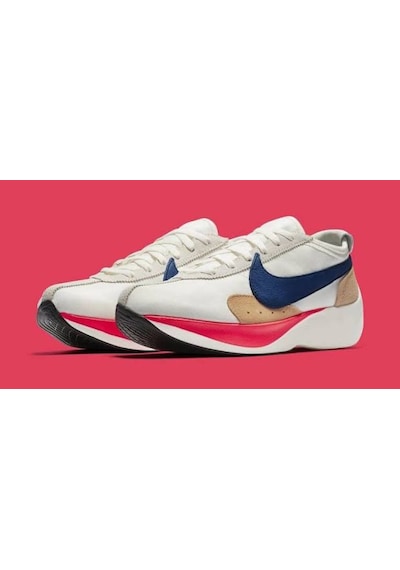 Nike Moon Racer Beyaz Spor Ayakkabı Kutusuzdur