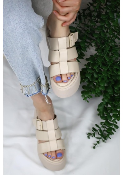 Asmi Shoes Kadın Mikeno Üç Biyeli Toka Detaylı Kalın Taban Ortopedik Terlik Bej Bej
