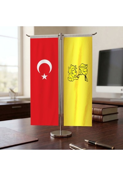Uygur Devleti Ve Türk Bayrağı Kırlangıç T Tipi Masa Bayrak Takımı Diğer