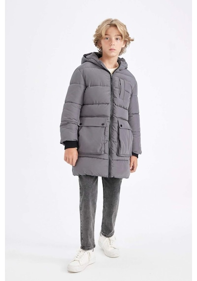 DeFacto Erkek Çocuk Su İtici Kapüşonlu Fermuarlı Cepli Polar Astarlı Parka C8801A824CWAR129 DeFacto Erkek Çocuk Su İtici Kapüşonlu Fermuarlı Cepli Polar Astarlı Parka C8801A824CWAR129