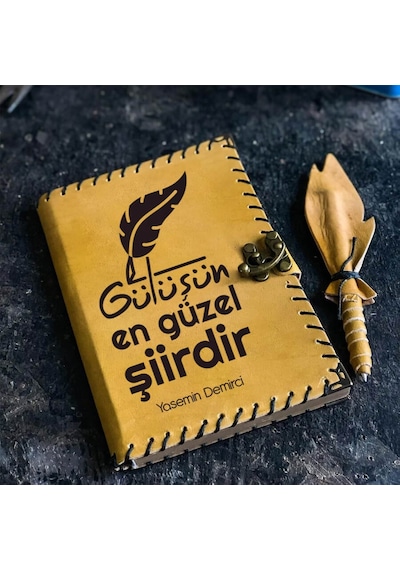 Gülüşün En Güzel Şiirdir Deri Defter
