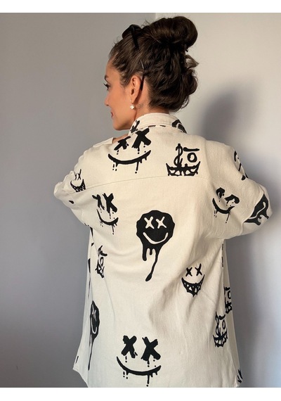 Ekru Smile Baskılı Lazer Detaylı Ceket Ekru