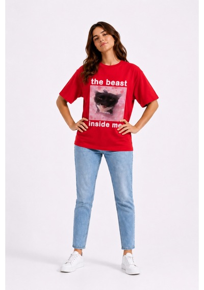 Nevermind The Beast Inside Me Baskılı Unisex Oversize Tişört Siyah Kedi Grafik Tasarım %100 Pamuk Kırmızı Kırmızı Nevermind The Beast Inside Me Baskılı Unisex Oversize Tişört Siyah Kedi Grafik Tasarım %100 Pamuk Kırmızı Kırmızı