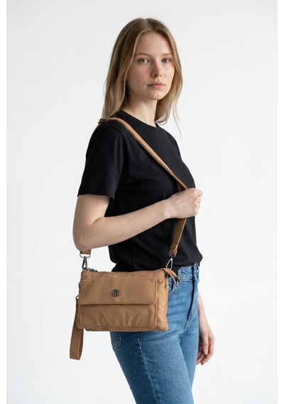 Baginn Paraşüt Kumaş Mini Çapraz Askılı Kadın Çanta Yağmur Geçirmez El Askılı Çanta 20 12 Cm Telefonluk Karamel